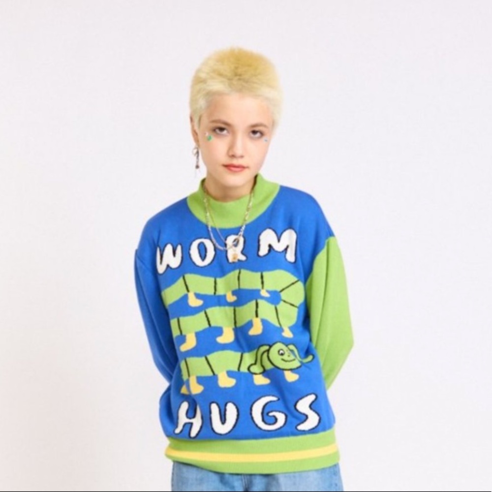 The Worm Hugs Sweater